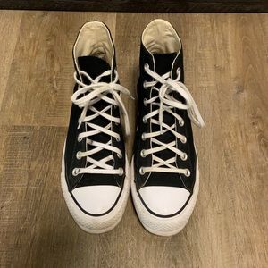 Women’s Converse Chuck Taylor All Star Lift High Top Platform Sneakers